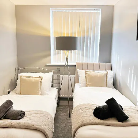 Cosy & Comfy Retreat Away From Home With Free Parking Birmingham Exterior photo